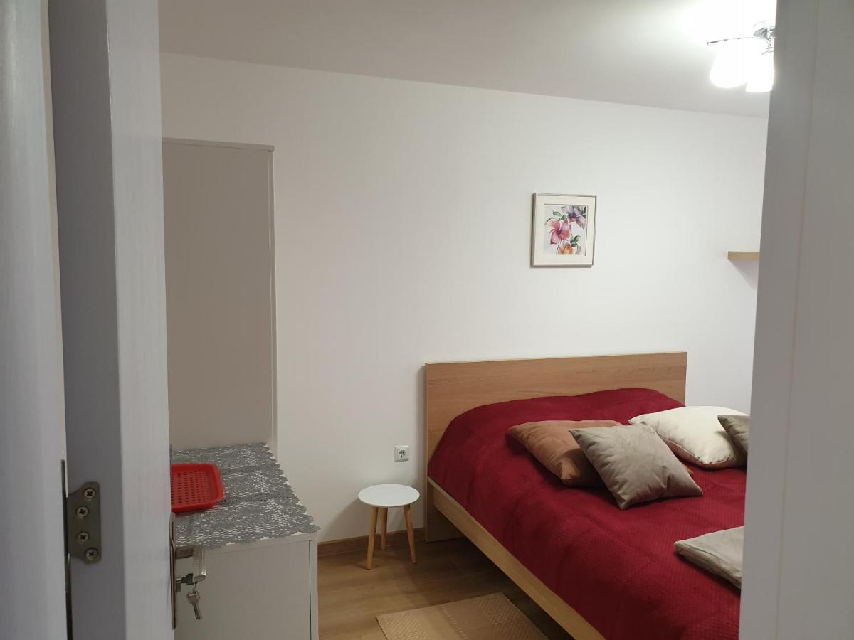 New The Twins Varna Two-Bedroom, Apt 5 At 15 Tsani Ginchev Street, Floor 3 Buitenkant foto
