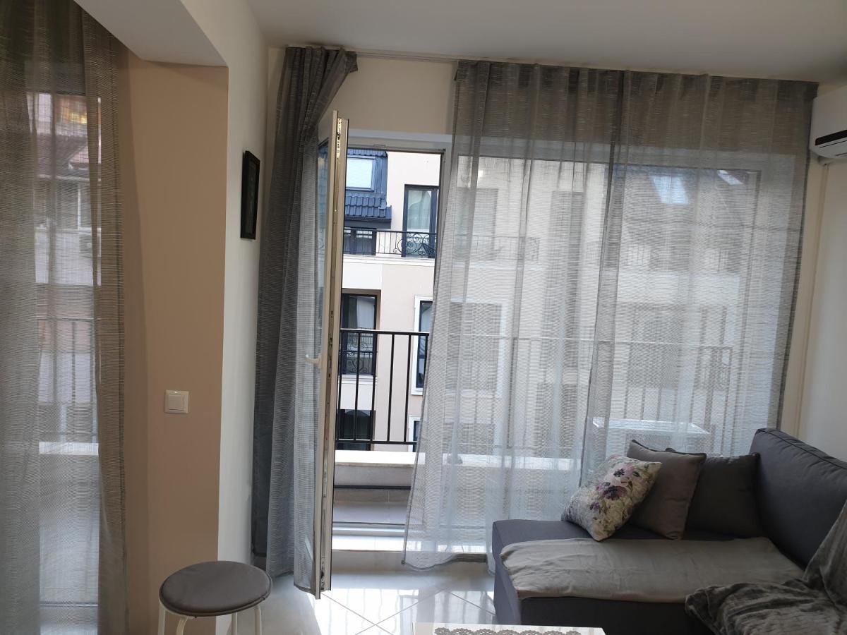 New The Twins Varna Two-Bedroom, Apt 5 At 15 Tsani Ginchev Street, Floor 3 Buitenkant foto