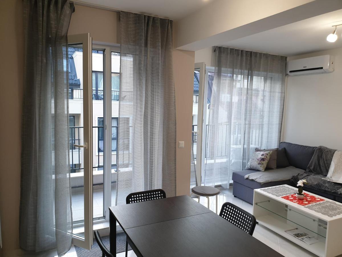New The Twins Varna Two-Bedroom, Apt 5 At 15 Tsani Ginchev Street, Floor 3 Buitenkant foto