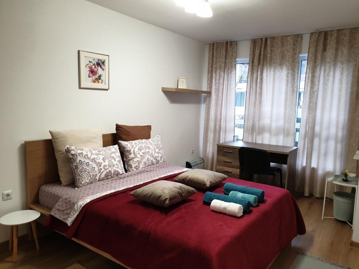 New The Twins Varna Two-Bedroom, Apt 5 At 15 Tsani Ginchev Street, Floor 3 Buitenkant foto