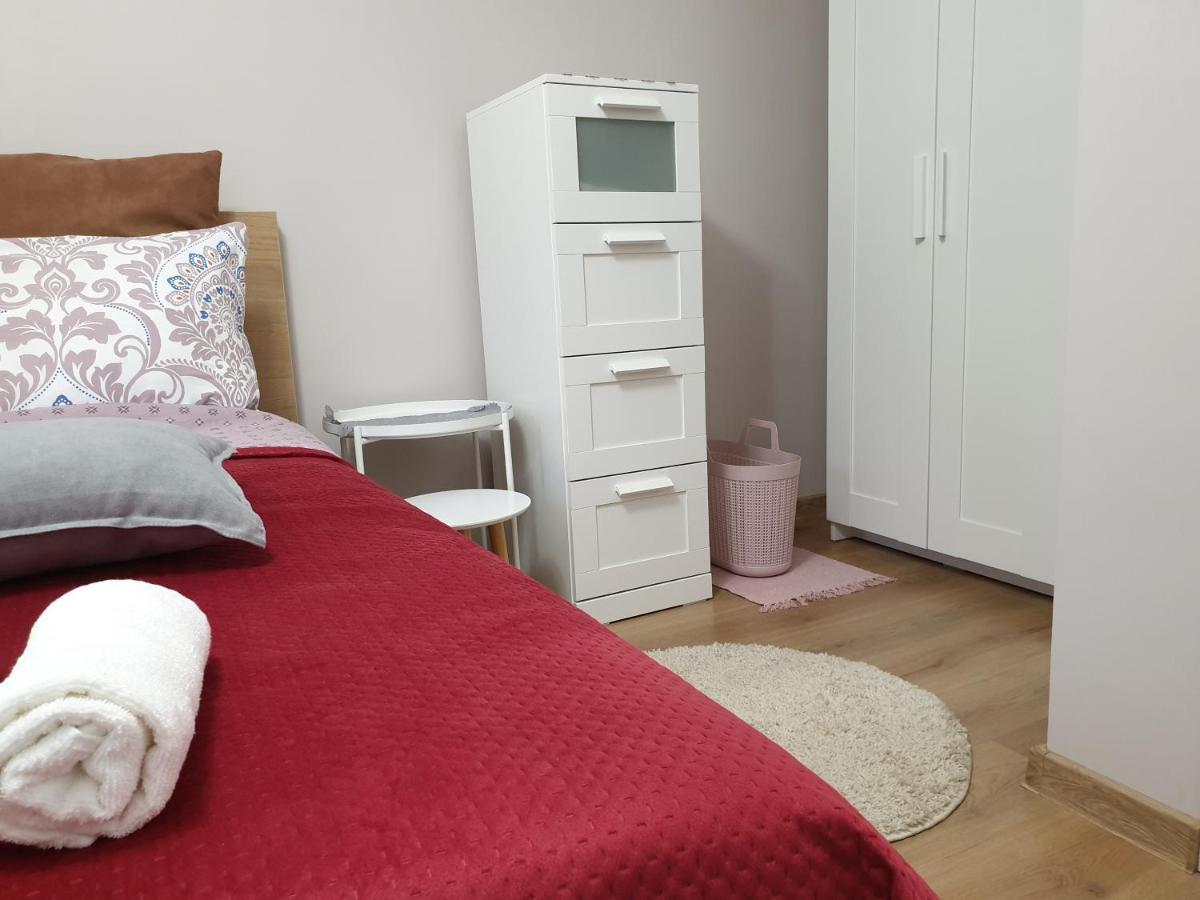 New The Twins Varna Two-Bedroom, Apt 5 At 15 Tsani Ginchev Street, Floor 3 Buitenkant foto
