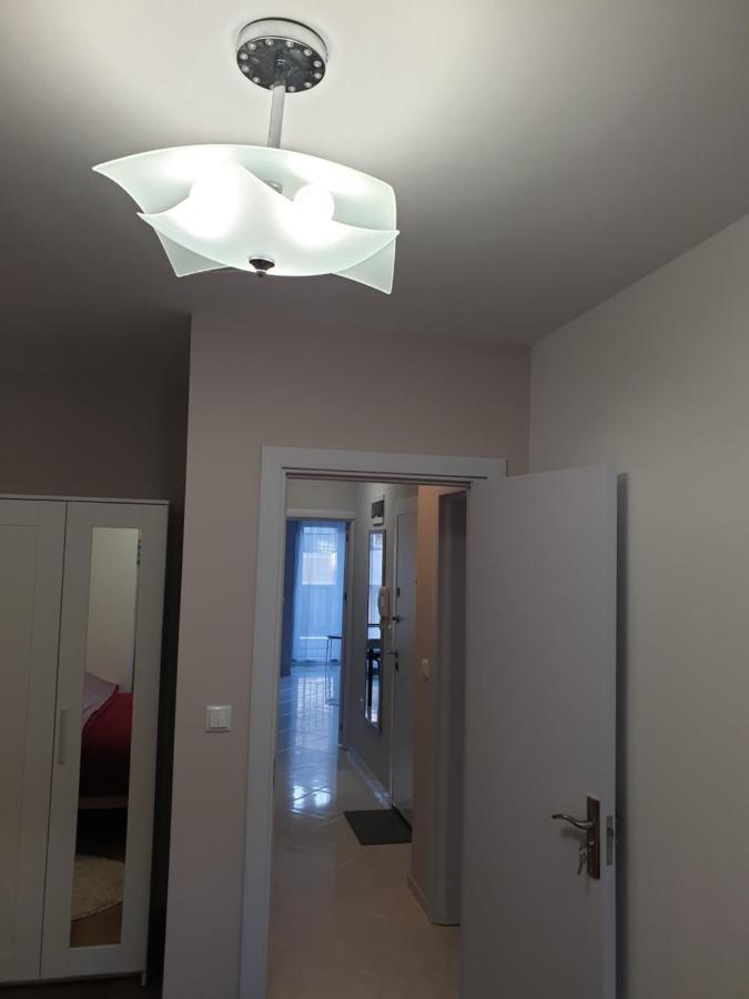 New The Twins Varna Two-Bedroom, Apt 5 At 15 Tsani Ginchev Street, Floor 3 Buitenkant foto