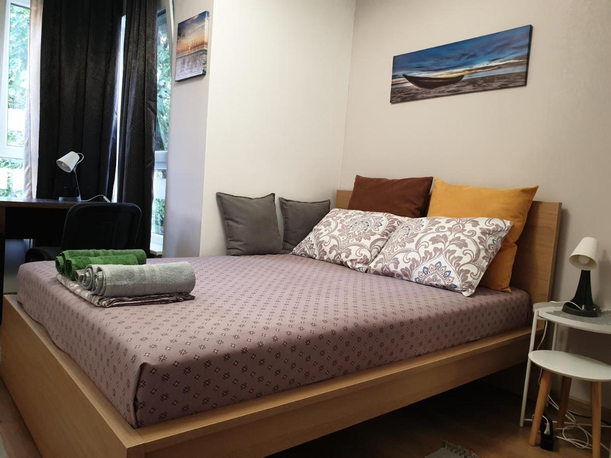 New The Twins Varna Two-Bedroom, Apt 5 At 15 Tsani Ginchev Street, Floor 3 Buitenkant foto