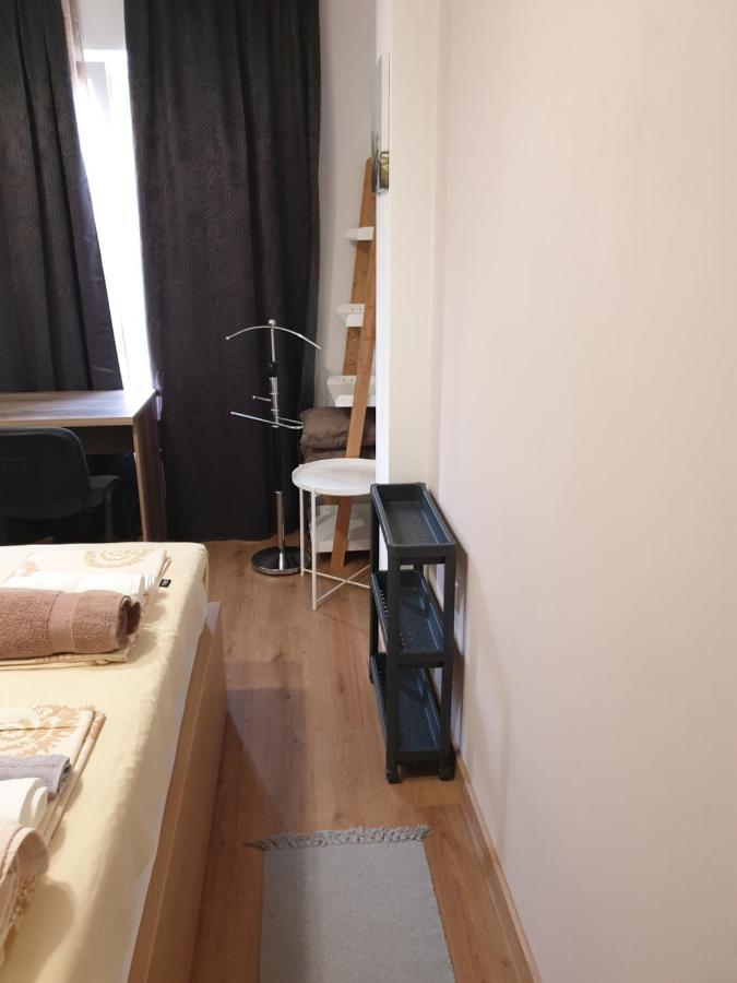 New The Twins Varna Two-Bedroom, Apt 5 At 15 Tsani Ginchev Street, Floor 3 Buitenkant foto
